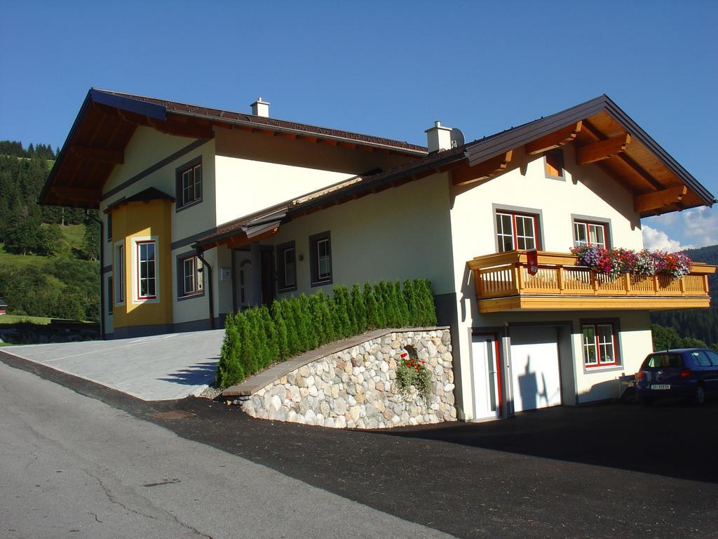 Haus Panorama Apartment Filzmoos Bagian luar foto